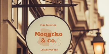 Monarko Font Poster 7