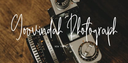 Brillanty Signature Font Poster 4