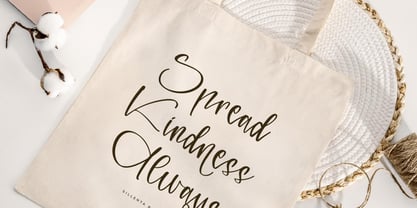 Sillenta Brighten Font Poster 4