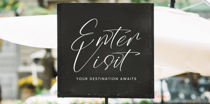 Trekfox Hunter Font Poster 4