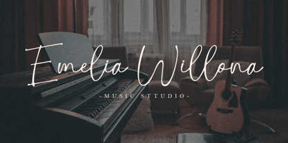 Erlintina Font Poster 6