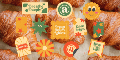 Classica Motion Font Poster 2