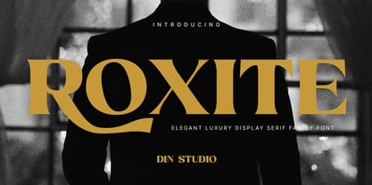 Roxite Font Poster 1