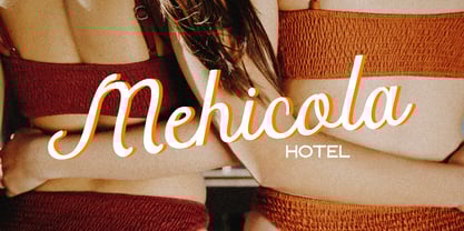 Gelapitto Font Poster 4