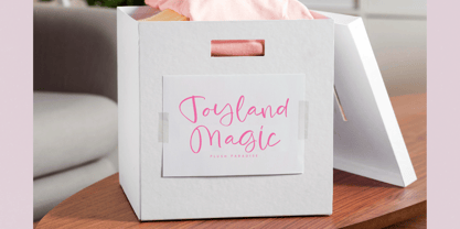 Madrid Joyful Font Poster 6