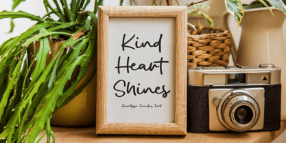 Golden Huston Font Poster 5