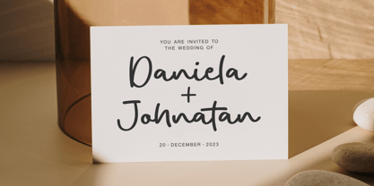 Golden Huston Font Poster 7