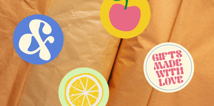 Beach Nagres Font Poster 10