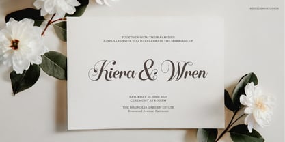 Aloffine Scriptura Font Poster 3