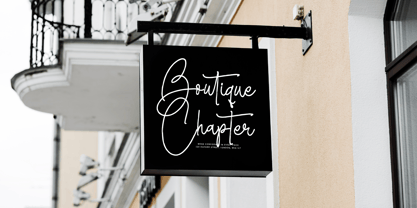 Velvet Horizon Font Poster 7