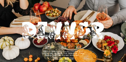 Plump Autumn Font Poster 7