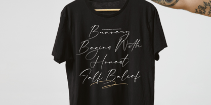 Magical Delight Font Poster 5