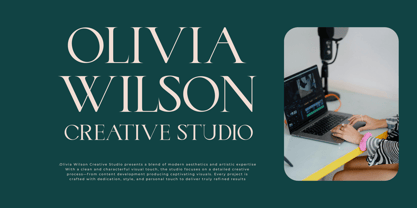 Crown Avenue Font Poster 5