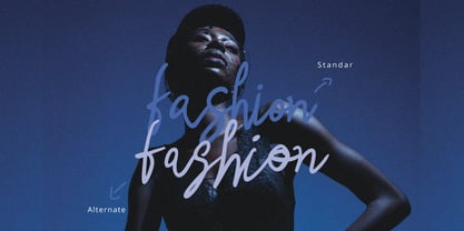 Eyewaer Signature Font Poster 3