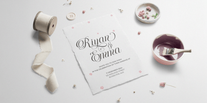 Floralina Font Poster 8