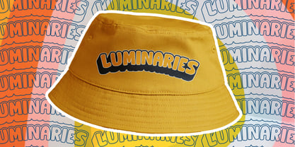 Brizzy Moon Font Poster 7