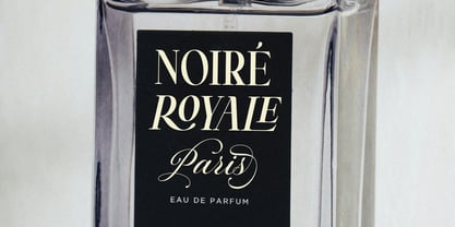 Venota Blathic Font Poster 7