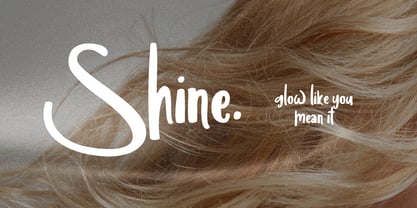 Medina Handwritten Font Poster 4