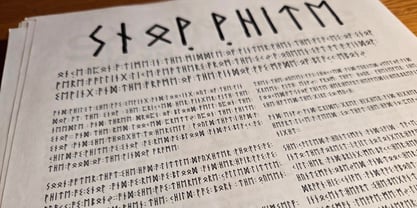 Paradox Runa Font Poster 4