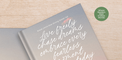 Pinkie Wonderly Font Poster 3