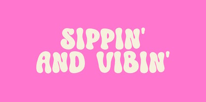 Oamphie Vintage Font Poster 6