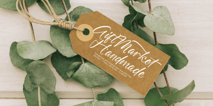 Floral Wish Font Poster 13