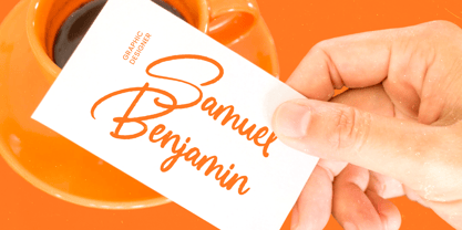 Buntic Regal Font Poster 5