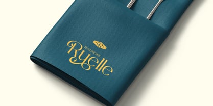 Primavele Font Poster 9