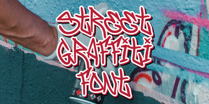 Kroasline Graffiti Font Poster 4