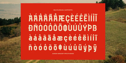 Oladro Churo Font Poster 11