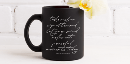 Charlove Rhythm Font Poster 5