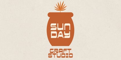 Santa Mesa Font Poster 9