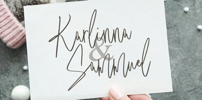 Korelasi Signature Font Poster 7