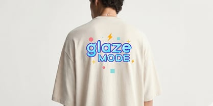Bubblio Glaze Font Poster 5