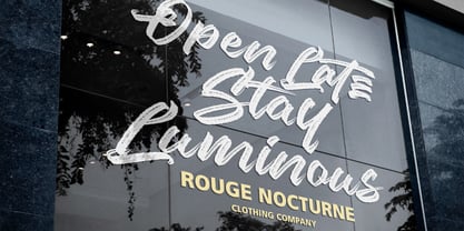 Splurge Carmage Font Poster 10