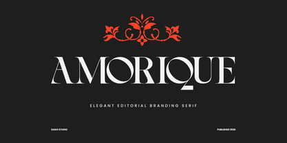 Amorique Font Poster 1