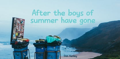 Six Week Holiday Pro Font Poster 5