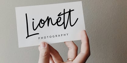 Genvique Signature Font Poster 8