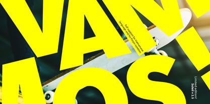 Soleil Font Poster 5