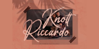 Knott Riccardo Font Poster 1