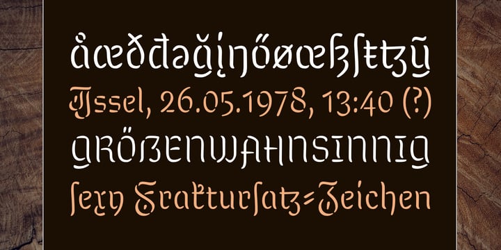 Kuschelfraktur Font Poster 5