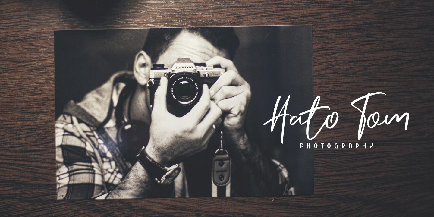 NERMOLA Scripcy Font